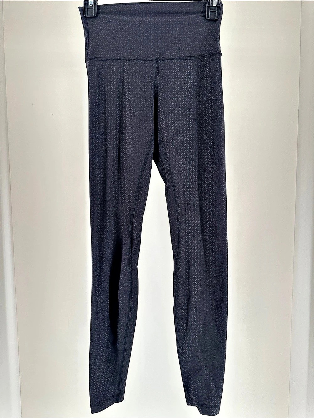 lululemon Geometric Athletic Leggings Gray Size 4